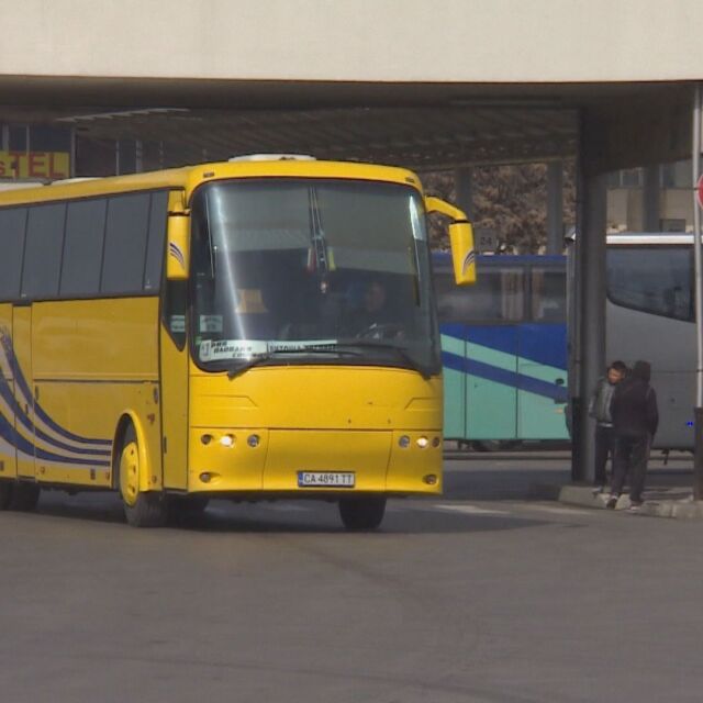 Неплатените глоби към КАТ: Ще проверяват и пътниците в автобусите, напускащи страната