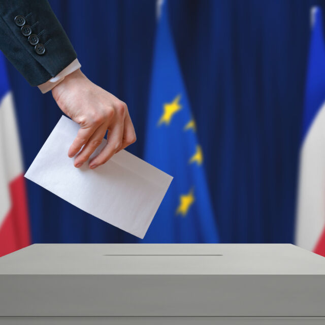 Със закъснение: Втори тур на местните избори във Франция