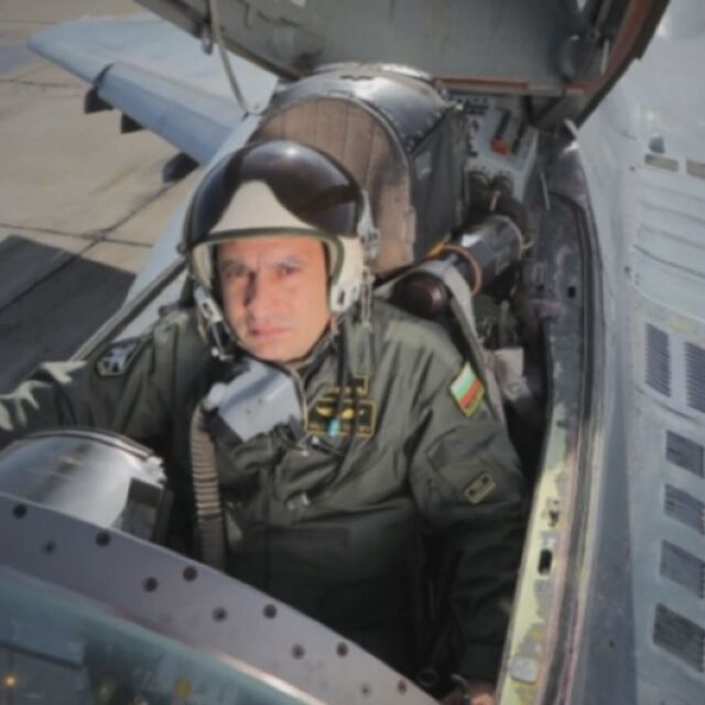 Синът на загиналия военен пилот Валентин Терзиев съди авиобаза „Граф Игнатиево“