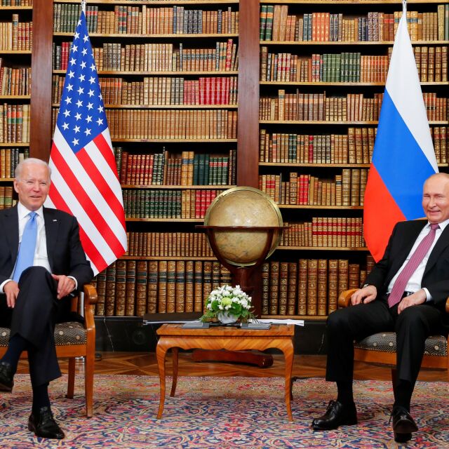 „Стъпка напред“: Анализатори за срещата между САЩ и Русия