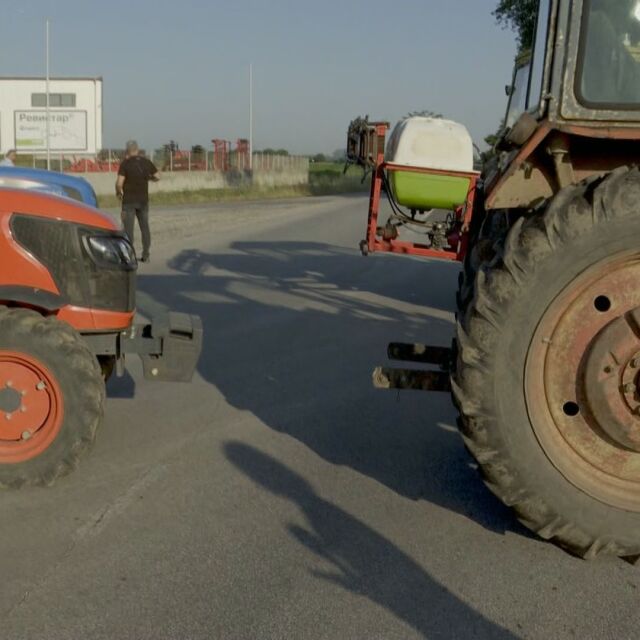 Заради унищожена реколта от градушка: Земеделци от Садово отново излизат на протест