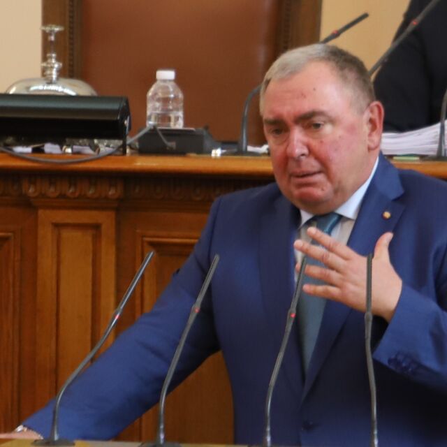 Главният прокурор поиска сваляне на имунитета на депутат от БСП