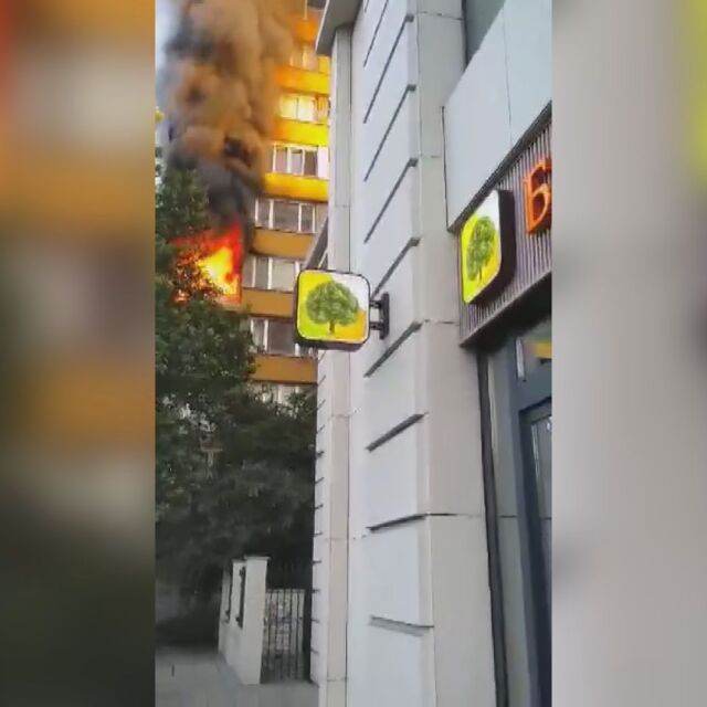 Пожар в столичния кв. „Иван Вазов“ (ВИДЕО)