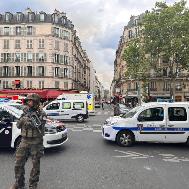  Експлозия в центъра на Париж
