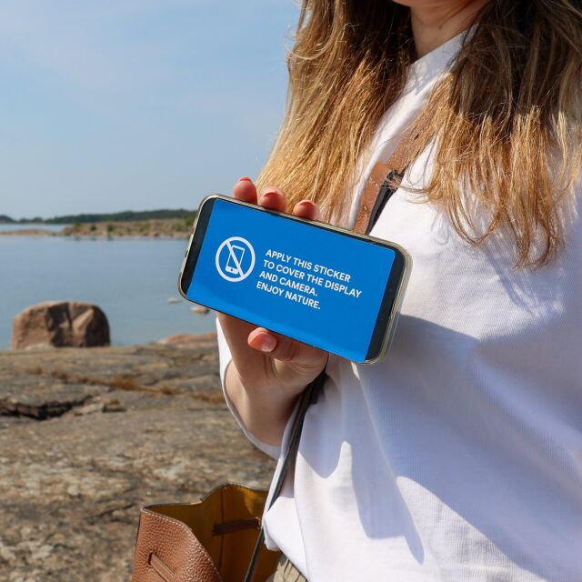 Остров във Финландия се обяви за „зона, свободна от мобилни телефони“