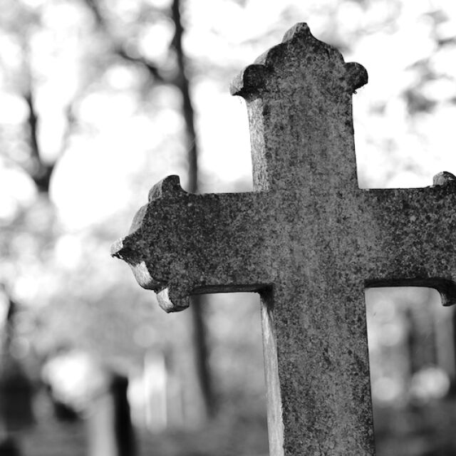 Хоспис едва не погреба жива 66-годишна жена