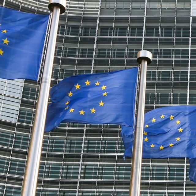 ЕС иска да замрази 691 млн. евро за Палестина, Испания е против