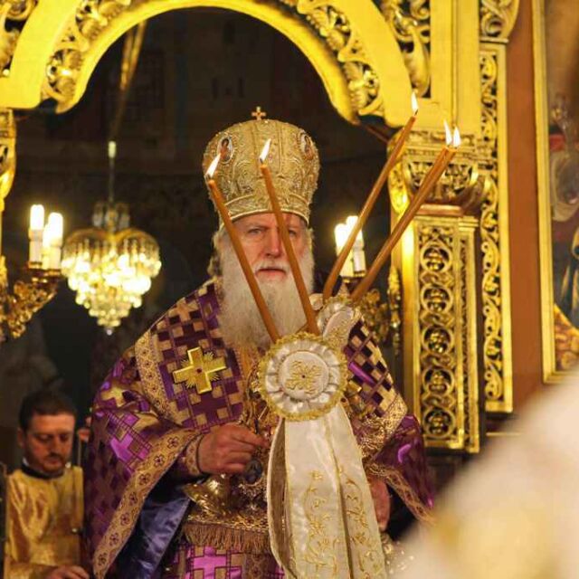 Патриарх Неофит: Молим се за душите на загиналите и за бързо възстановяване на ранените