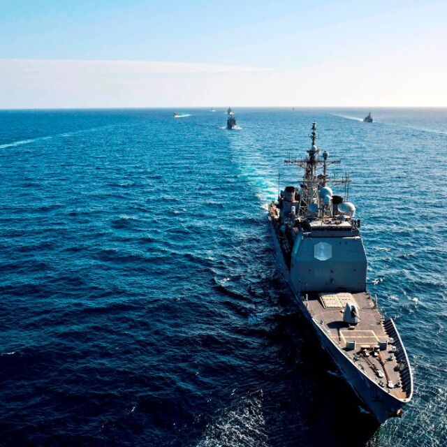 Корабите на НАТО, които ядосаха Москва, утре пристигат у нас