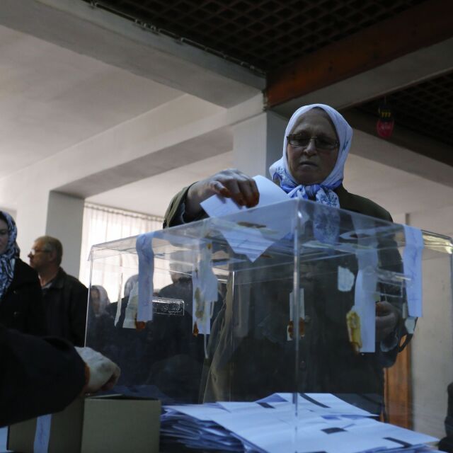 Изборният ден в Сърница приключи при 74,78% активност