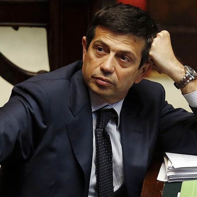 Италиански министър подава оставка след корупционен скандал