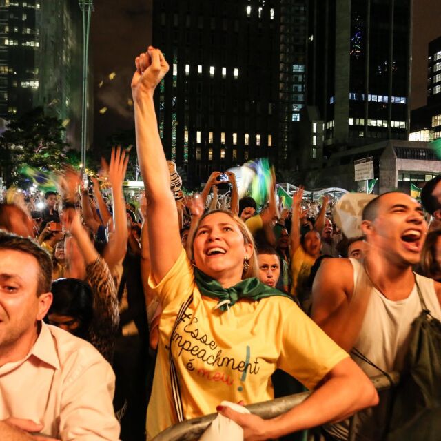 Нови протести срещу Дилма Русеф в Бразилия
