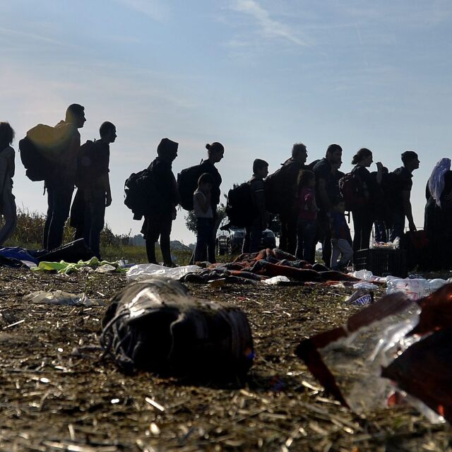 Виктор Орбан нарече завоеватели бежанците, които идват в Европа по икономически причини 