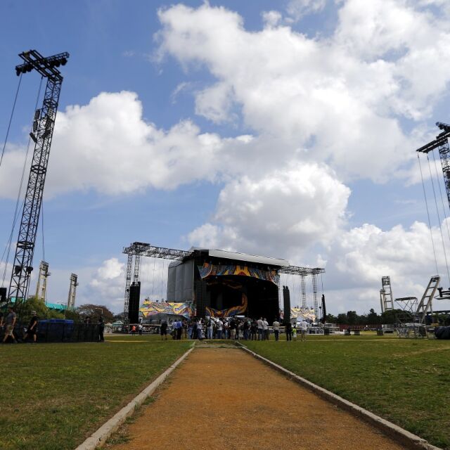 Барак Обама провали концерт на „Ролинг стоунс“ в Хавана