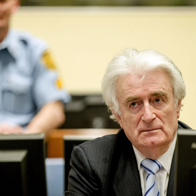 40 г. затвор за Радован Караджич, признаха го за виновен за геноцид в Сребреница 