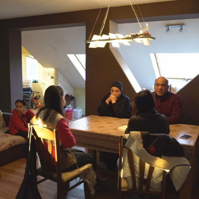 Семейство бежанци от Сирия е добре прието във Видин