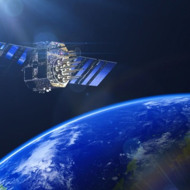 Русия към САЩ: Използването на сателитите на SpaceX на Илон Мъск за шпионаж ги прави военни цели