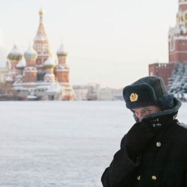 Русия гони 60 американски дипломати