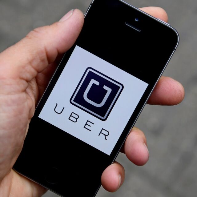 „Юбер“ закупи пионерите в таксиметровия софтуер „Аутокаб“