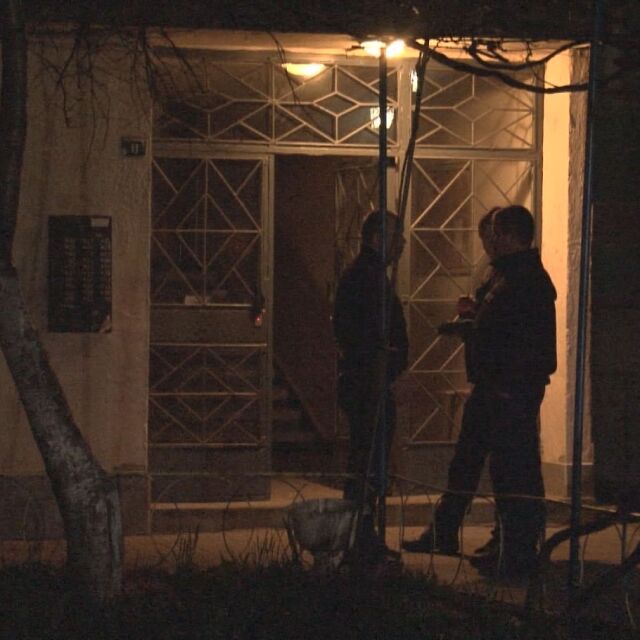 Младо семейство беше открито мъртво в апартамент в Пловдив