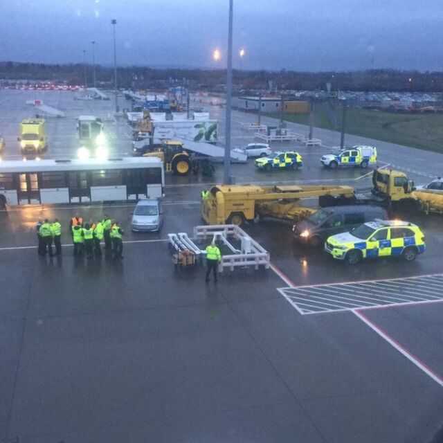 Пътници на полет от Барбадос до Лондон бяха поставени под карантина