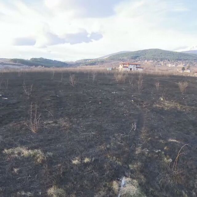 Потушен е пожарът в местността „Камбаните” в София