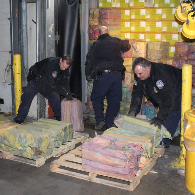 Заловиха 1,5 тона кокаин на пристанището в Ню Йорк