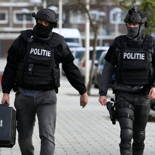 Задържаха трети заподозрян след стрелбата в Утрехт