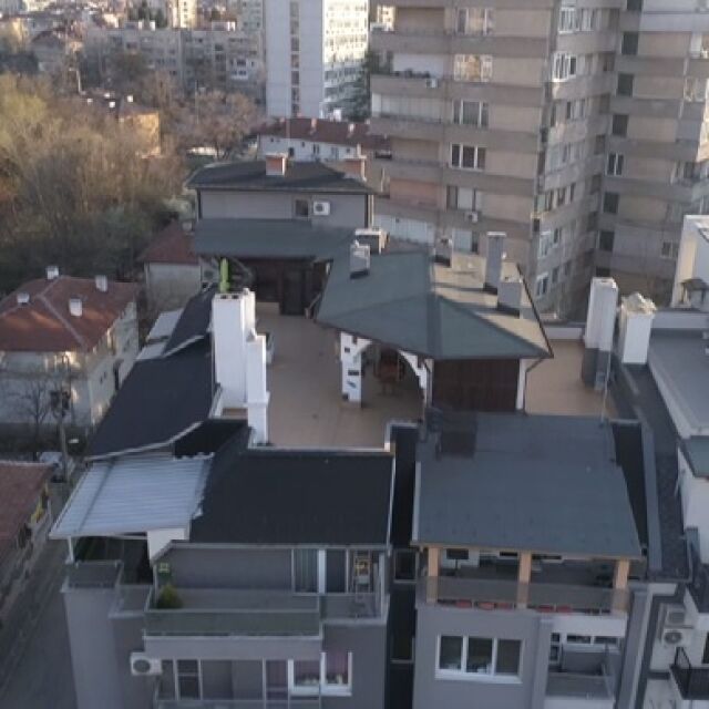 Повторната проверка на терасата на Пламен Георгиев се бави с месец
