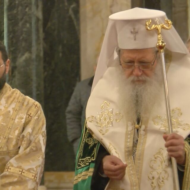 Българският патриарх Неофит е в болница