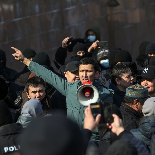 Протестите в Казахстан: Капка по капка... до потоп?