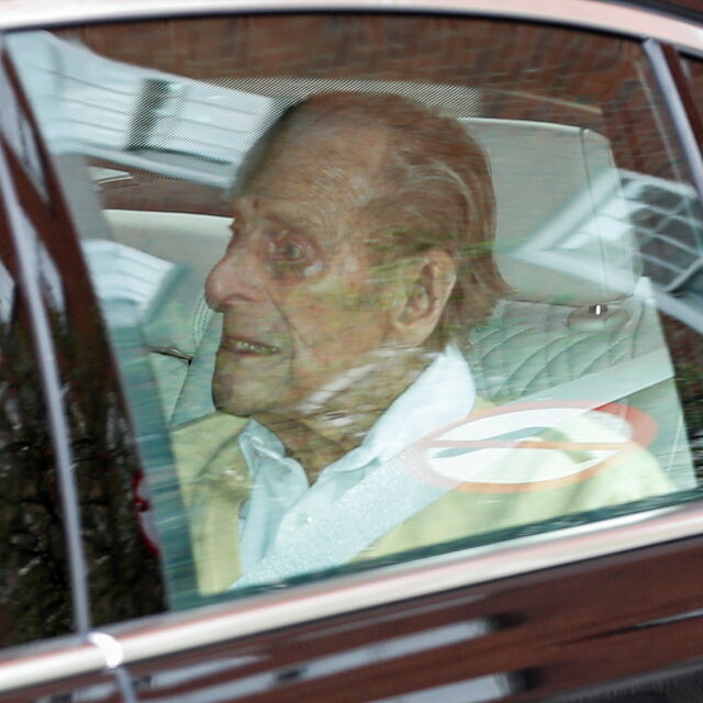 Принц Филип е изписан от болница и се прибра в Уиндзор