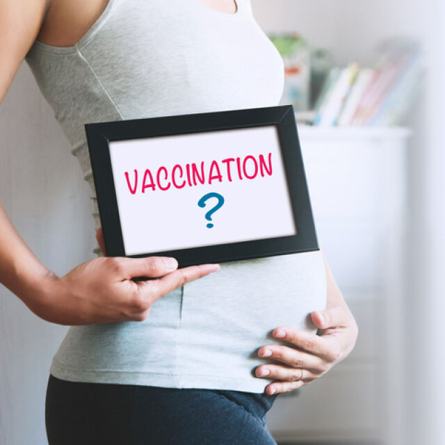 Проучване: Бременните жени не са застрашени от спонтанен аборт след РНК ваксина 