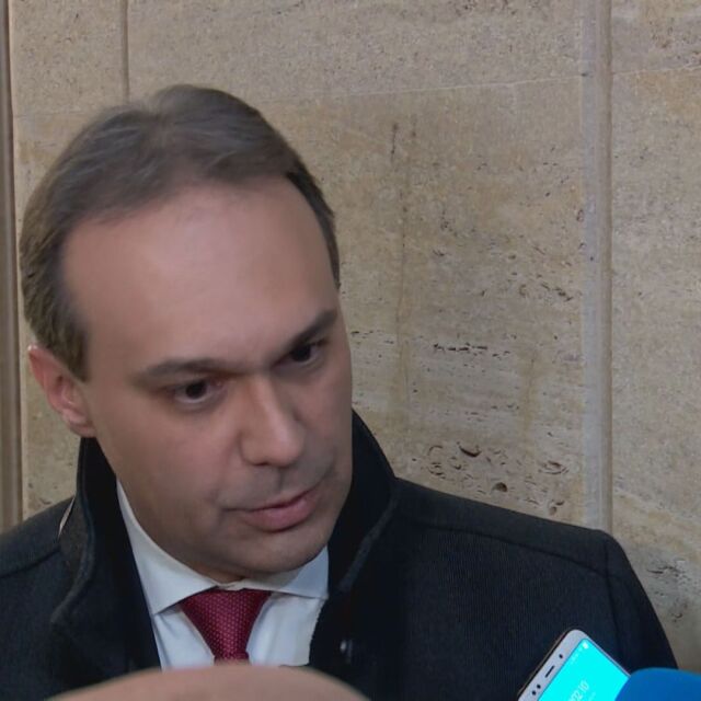 Военният министър: Няма заплаха за България, готвим се за всякакви сценарии