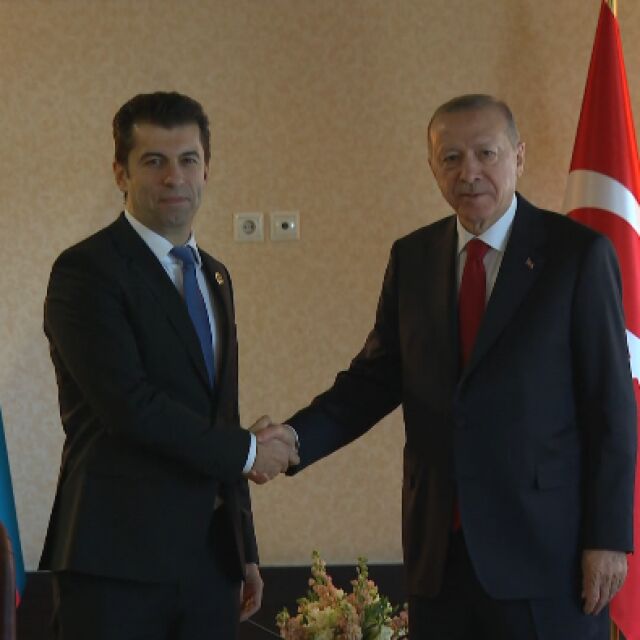 Петков се срещна с Ердоган 