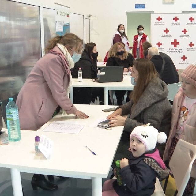 Проверка на bTV: Как посрещаме бежанците в Бургас, Варна и Пловдив