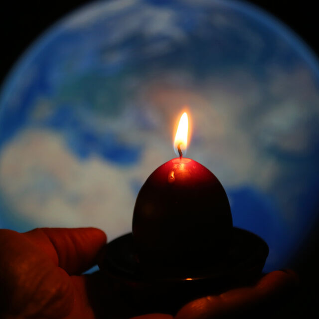 Часът на Земята тази година е с фокус върху мира