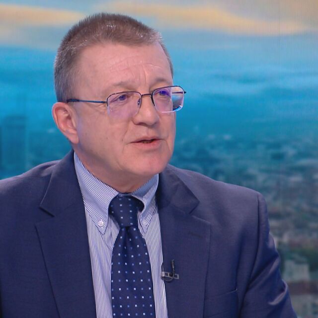 Бойко Ноев: България трябва да помогне във военно-техническо отношение на Украйна