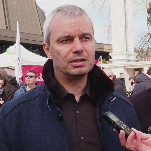 Време за избори: „Възраждане“ откри кампанията си във Варна