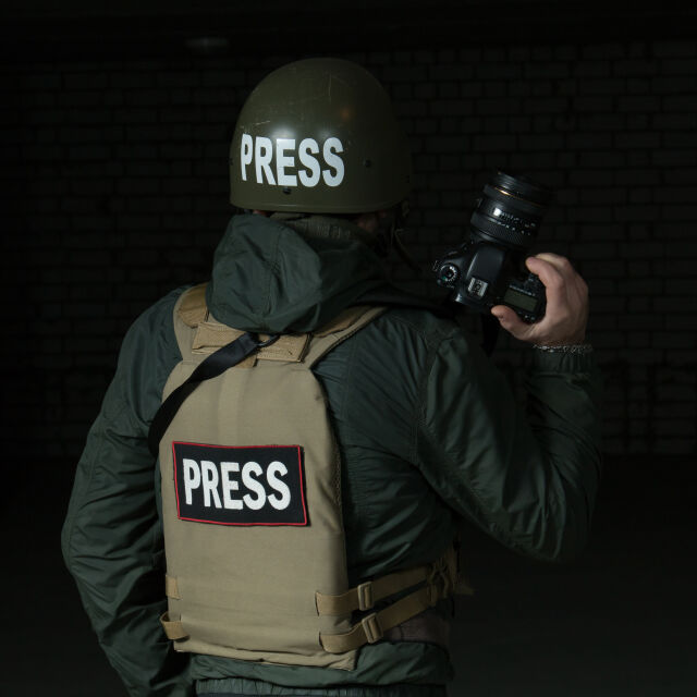 Доклад на АЕЖ: Най-малко 12 журналисти са убити при войната в Украйна 