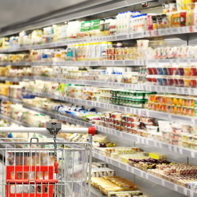 Мярка срещу надценките: Стикер показва трайно ниските цени в магазините