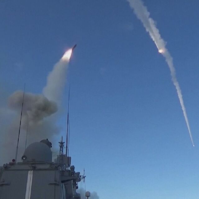 Нова серия удари срещу Украйна: Използвани са хиперзвукови ракети „Кинжал“