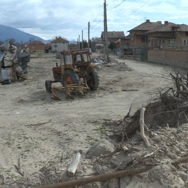 Жители на наводнените карловски села готвят протест