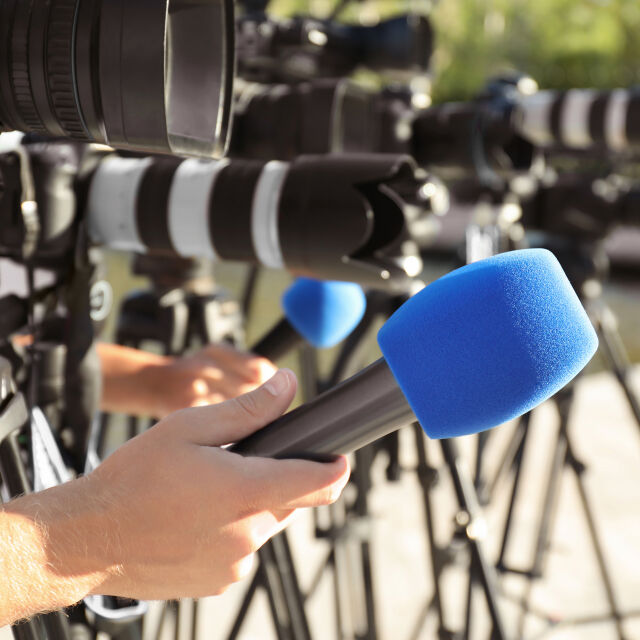 Предизвикателствата пред медиите: СЕМ организира дискусии с журналисти и експерти