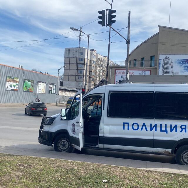 При три акции задържаха 44-ма нелегални мигранти в София (СНИМКИ)
