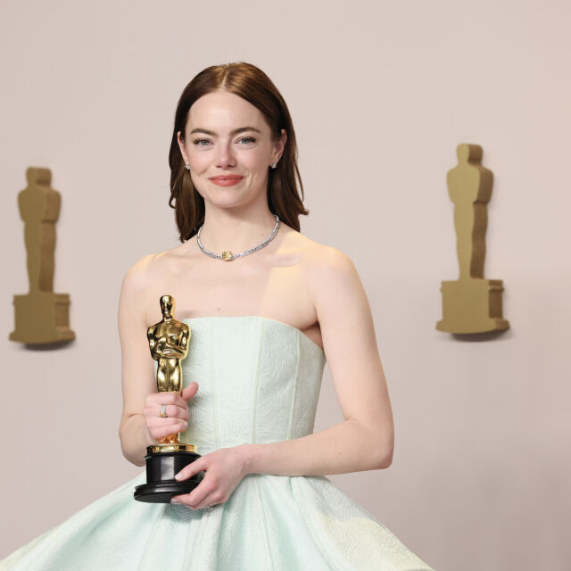 Да станеш легенда на 35: Коя е Ема Стоун, спечелила "Оскар" 2024 за най-добра актриса (ВИДЕО)