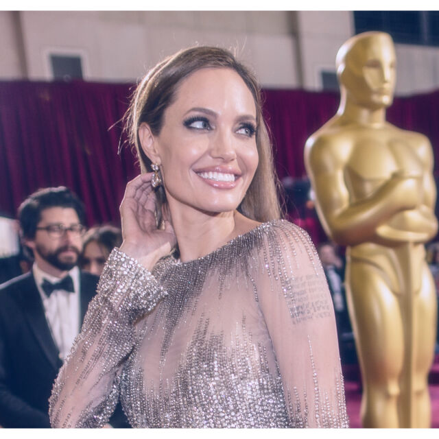 Анджелина Джоли беше на Оскарите, но никой не забеляза!