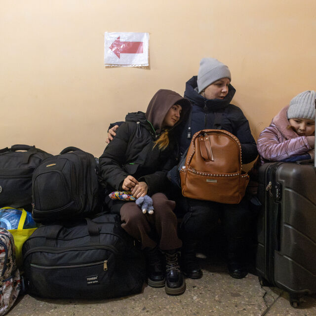 Масова евакуация на северната граница на Украйна с Русия