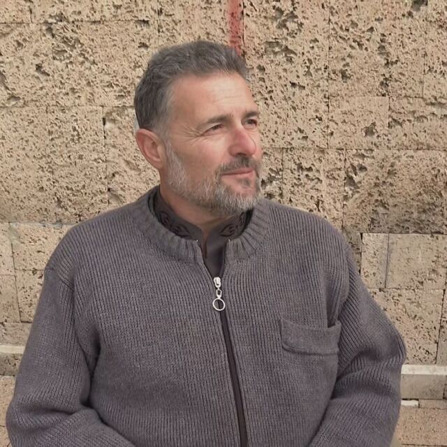  Отец Иван приключва митинга си на Благовещение 