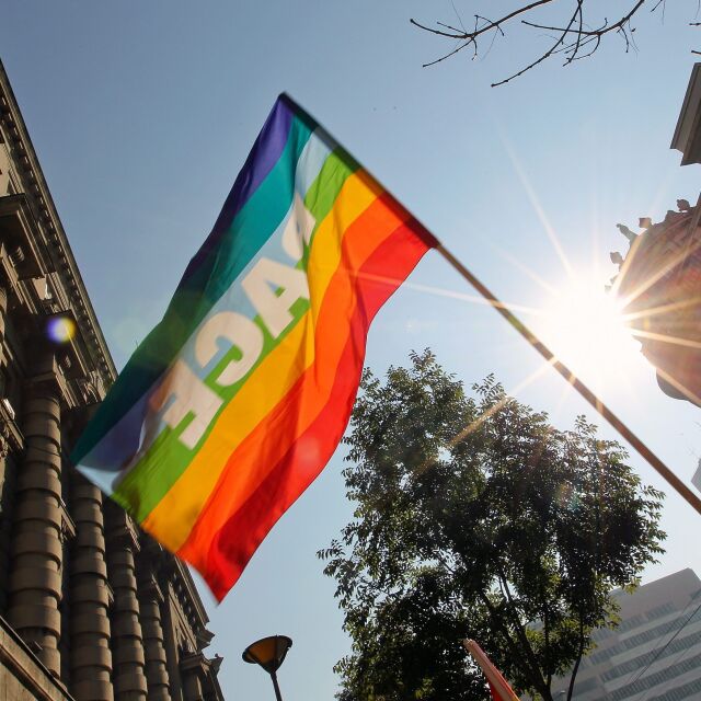 Основател на гей-движение в Русия осъден за пропаганда на хомосексуализъм